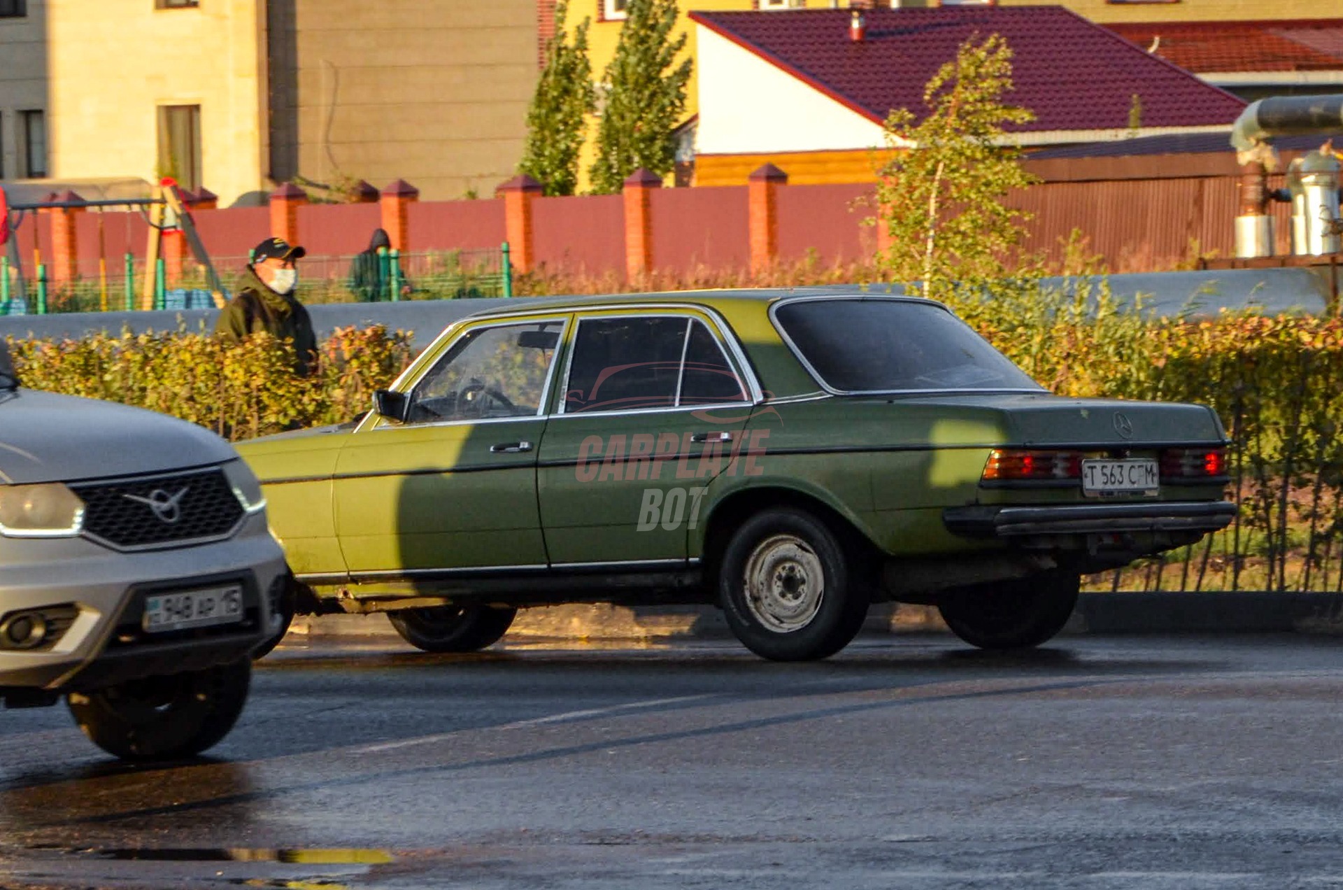 Mercedes-Benz W123