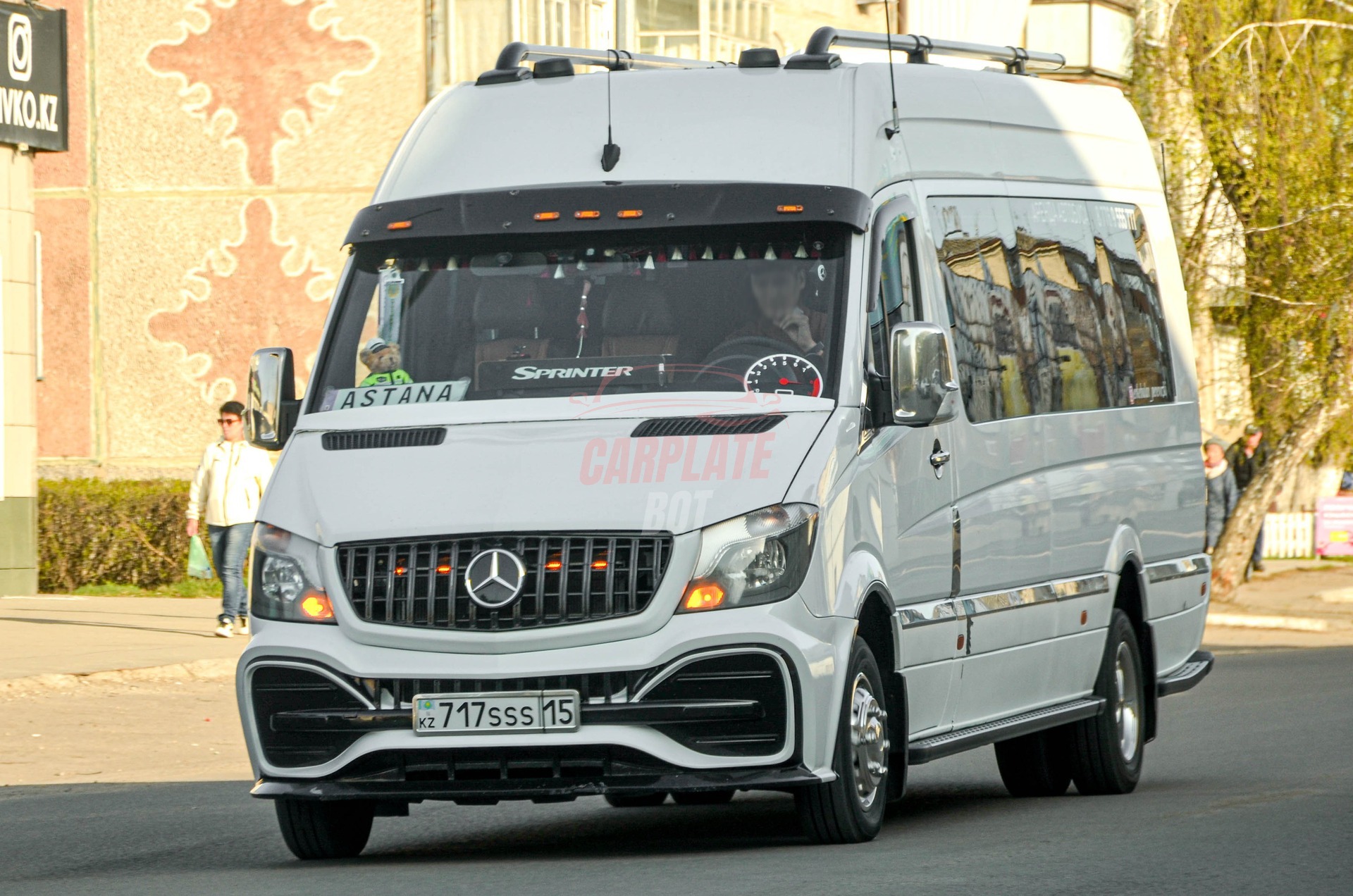Mercedes-Benz Sprinter