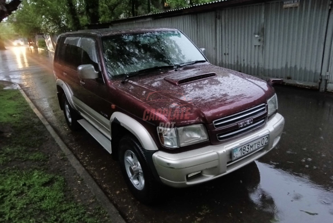 Isuzu Trooper
