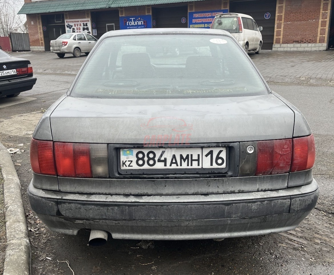 Audi 80