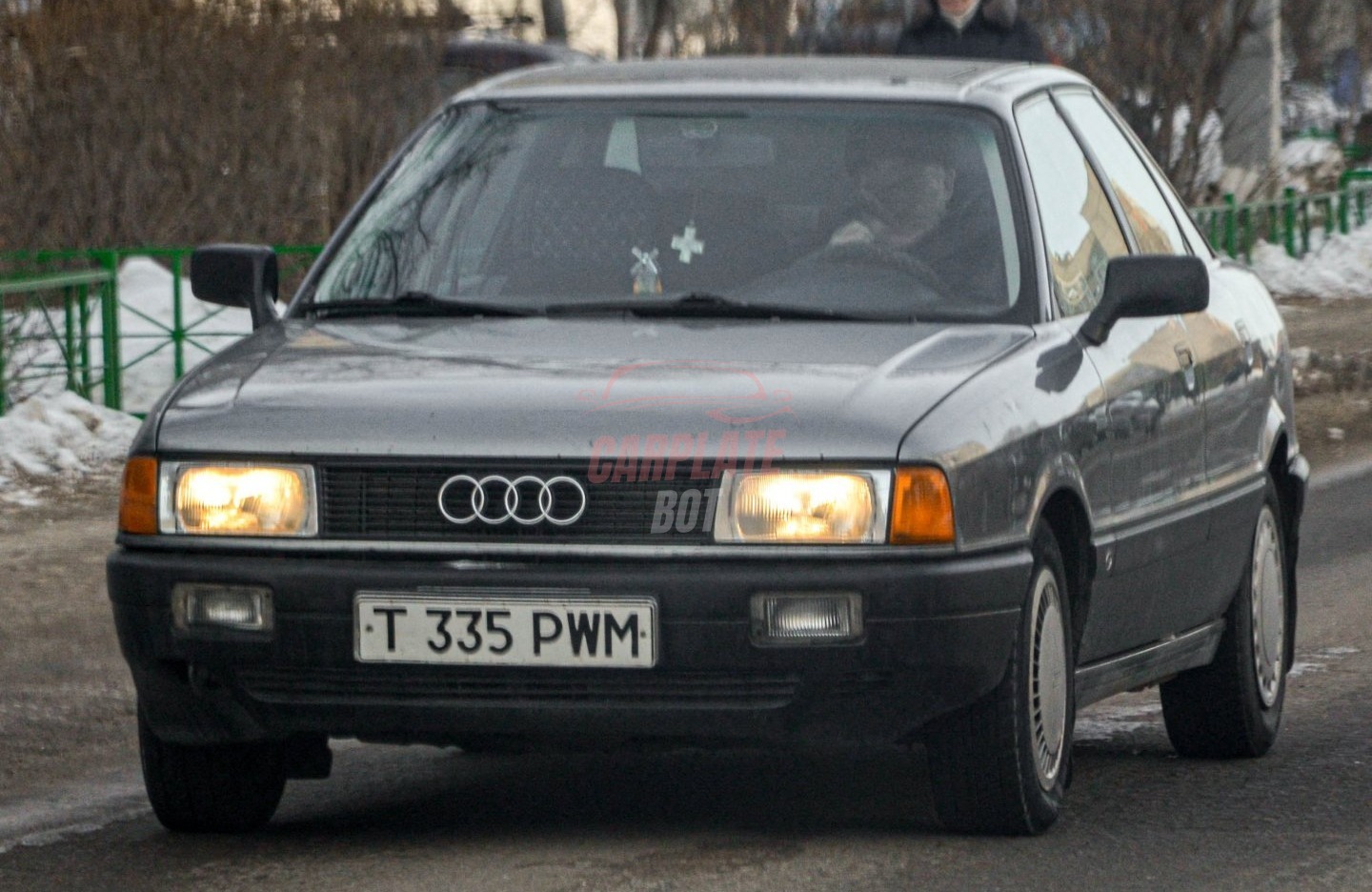 Audi 80