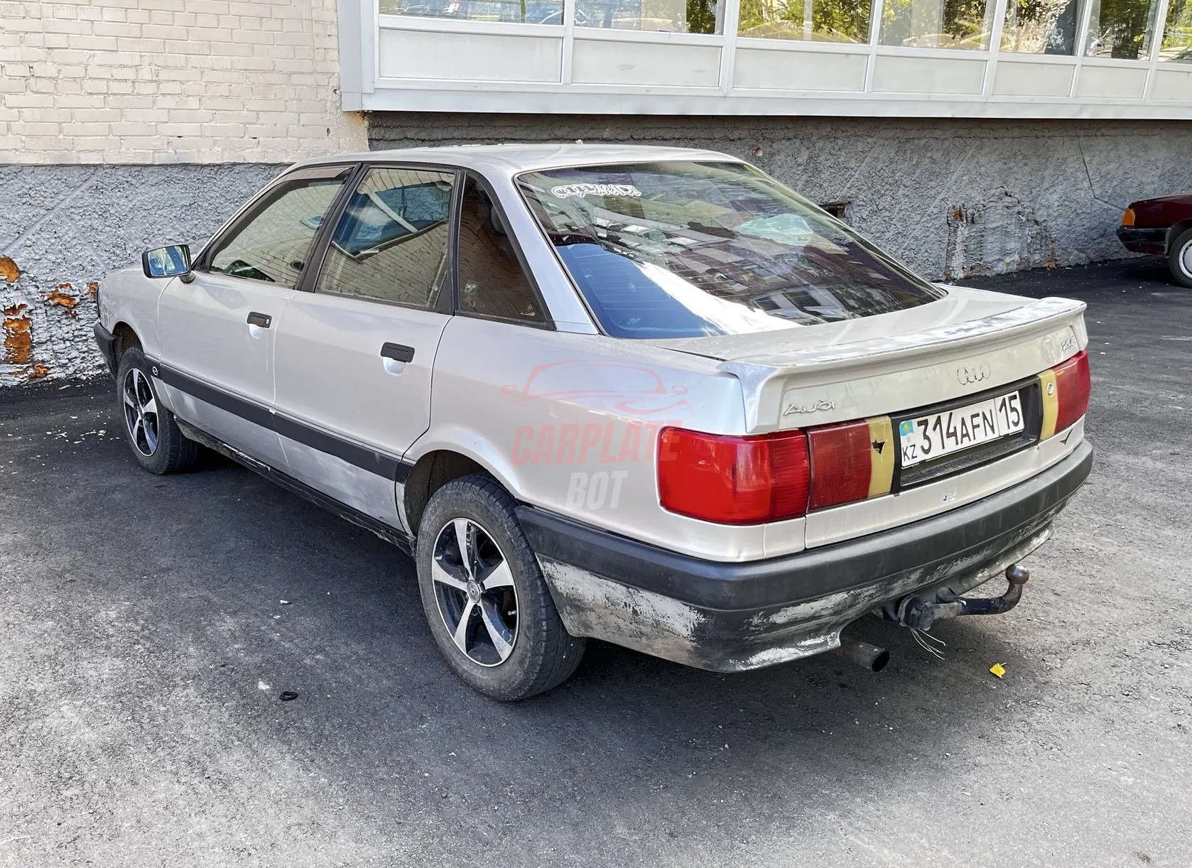 Audi 80