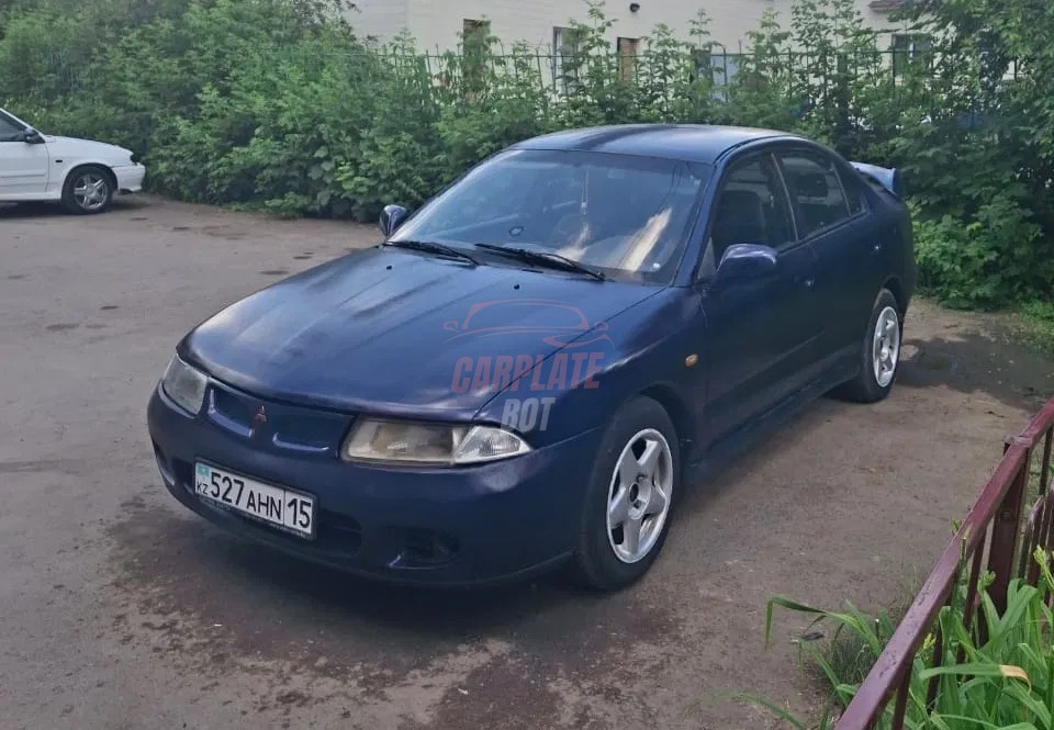 Mitsubishi Carisma