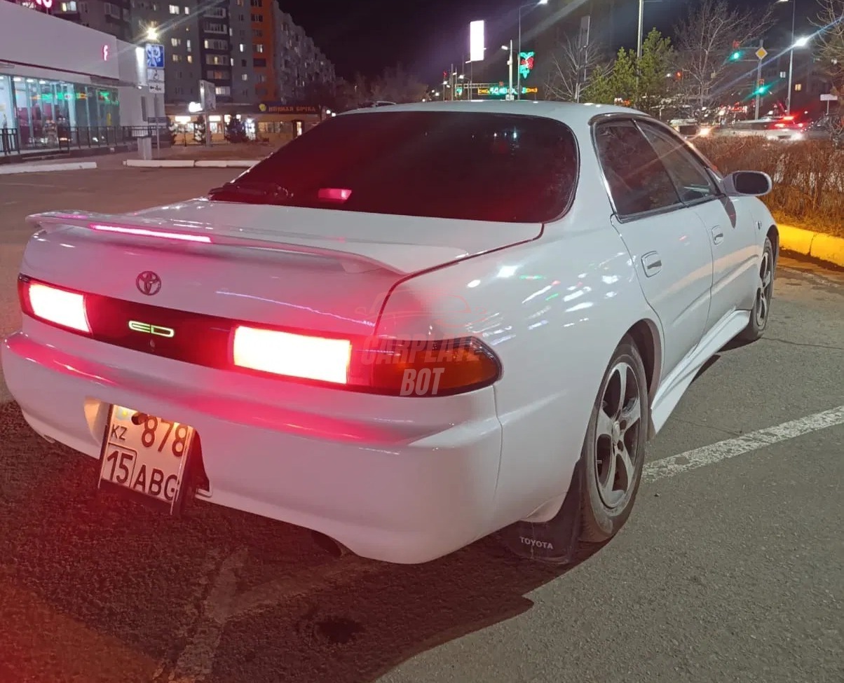Toyota Carina ED