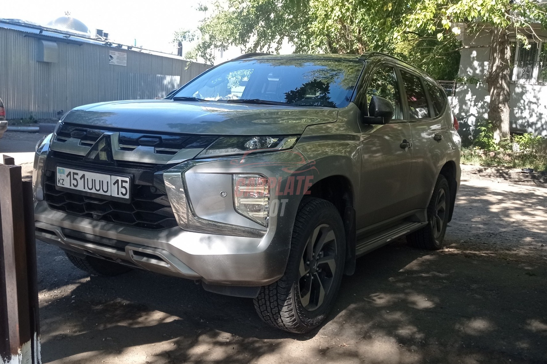 Mitsubishi Montero Sport