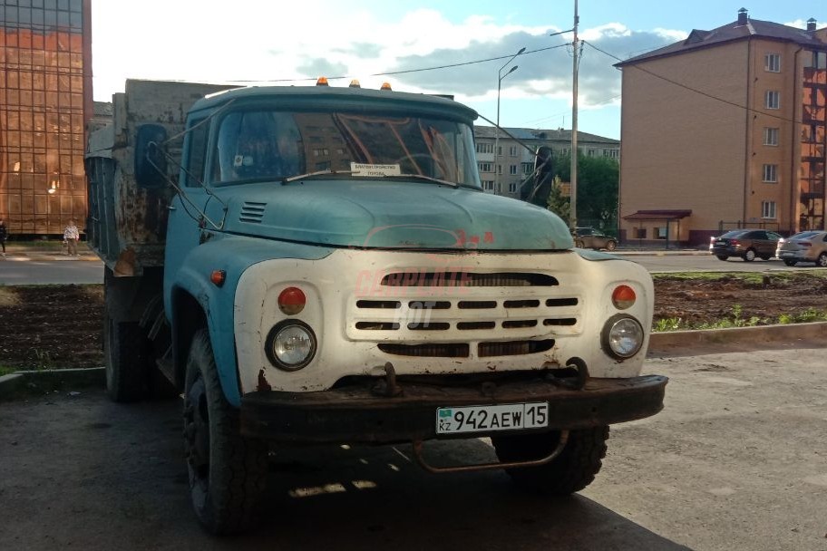 ЗИЛ 130