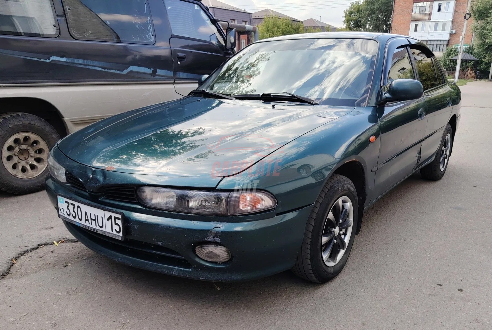 Mitsubishi Galant